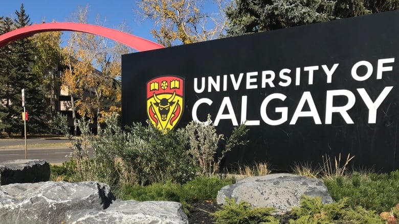 University of Calgary-SCHOLARSHIPS 2022